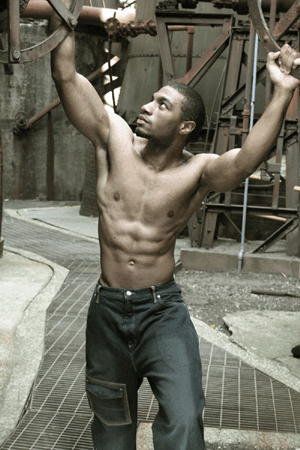  Eric Jones 