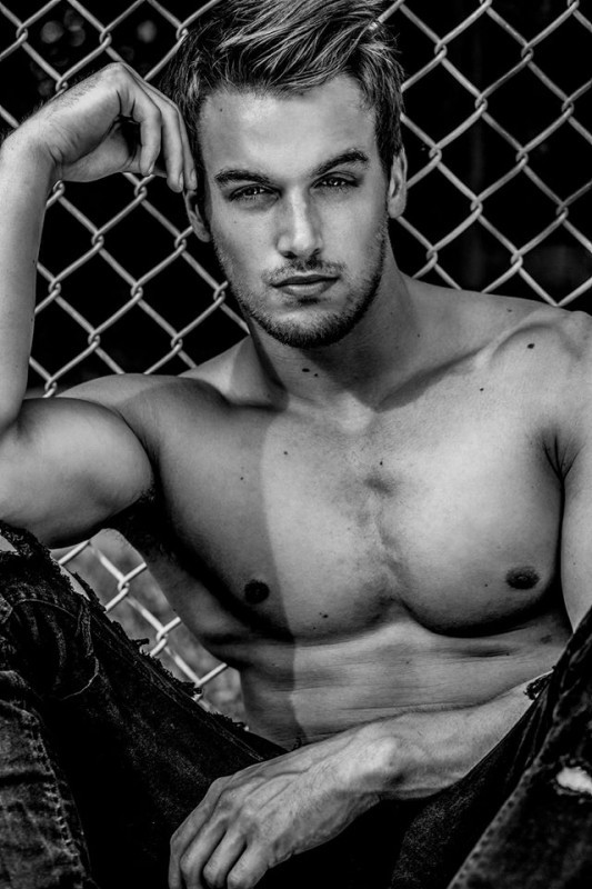 gaymadridboy:  Marc Fitt