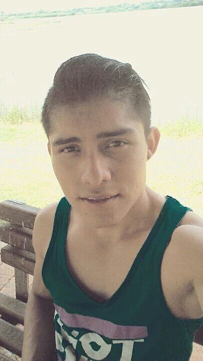 vergasdelatinos:  latinosworld1:  X http://latinosworld1.tumblr.com/ AKA: latinos4us