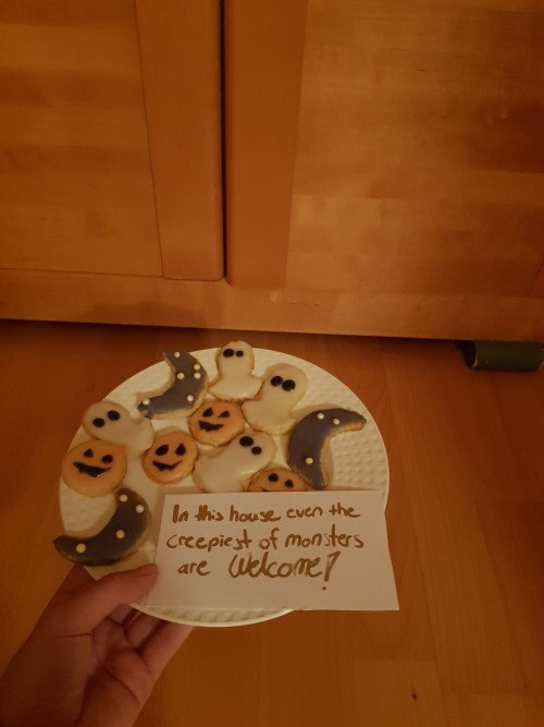 Gish Item Day 7: In This House Even The Creepiest Of Monsters Are Welcome!