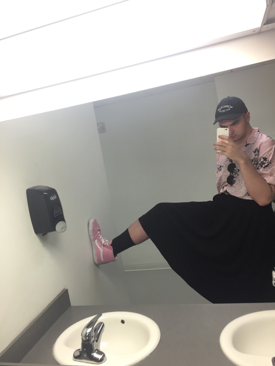 slouchers:  pastel goth revival 2016 