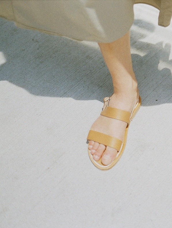 oucu:  K. JACQUES / BARIGOULE FLAT SANDALS