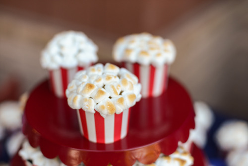 delectabledelight: adorable popcorn cupcakes