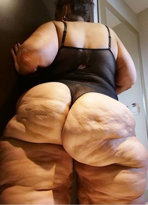 blacksupersizedasses:Big Cellulite Fat Asses