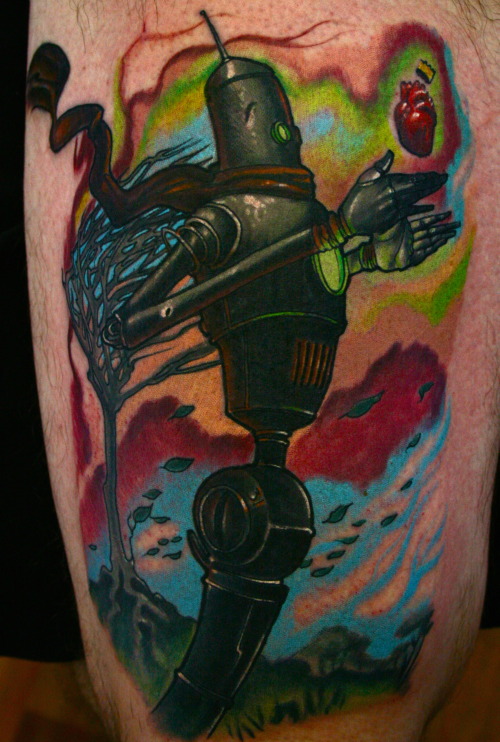fuckyeahtattoos:  Robot done by Roger LaDouceur at Star City Tattoo Roanoke VA. www.starcitytattoo.com