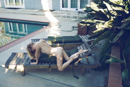 b-authentique:  by Stefan Rappo (interview) Keep reading