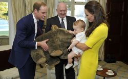 lichtenstrange:  prenons:  Prince George receives a giant stuffed wombat from Australia’s Governor General.  In other news, George and the Wombat sounds like an excellent new children’s book series.  oops 