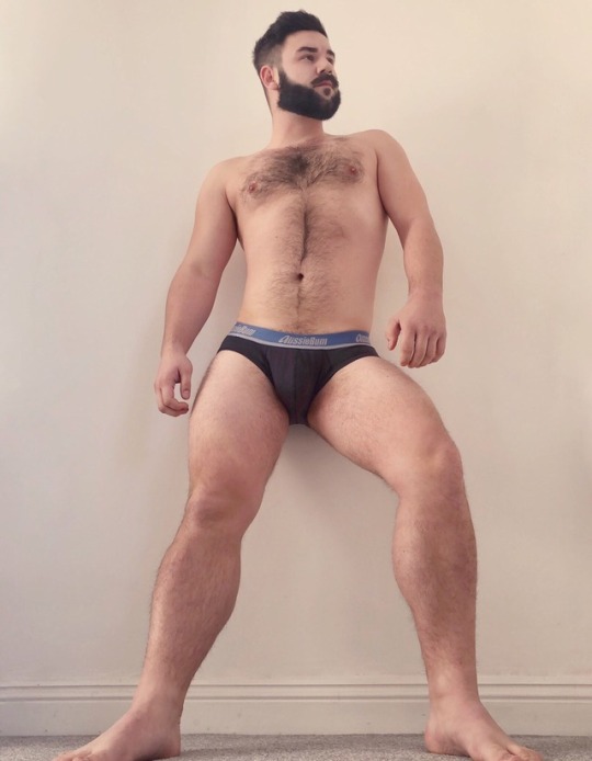 beardburnme2:  Jonnykarlwade Twitter 