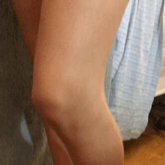 monicabonitaxxx:Got down taking some pictures all natural today, I love not wearing