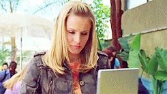 farhampton:  veronica mars + cultural references 