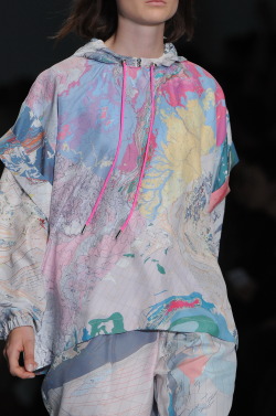 wgsn:  The map gets it moment in the @StudioRaeburn show.