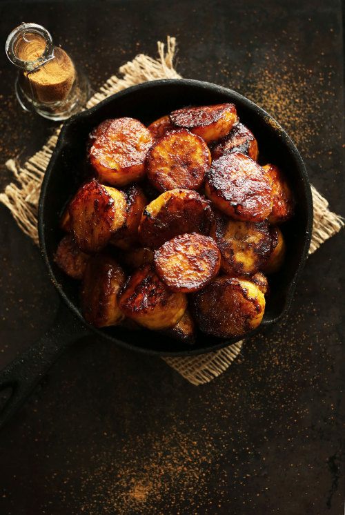captioned-vines:  fuckyeahtessie:  labias:  guardians-of-the-food:  Coconut Sugar Caramelized Plantains  Omg  captioned-vines  