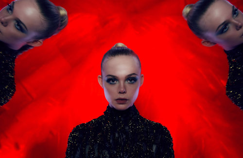 thisobscuredesireforbeauty:Elle Fanning in The Neon Demon (2016, dir. Nicolas Winding Refn)