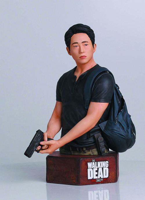 Gentle Giant presents Glenn Rhee as their next bust from The Walking Dead!Preorder him now: http://c
