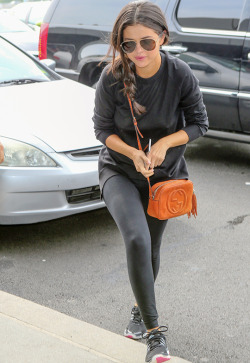 cockygomez: Selena Gomez boarding a flight at JFK Airport on June 23, 2015.