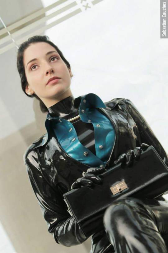 Rubberlover on Tumblr