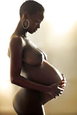 hotpregnants:  Photo http://ift.tt/19XIlCp