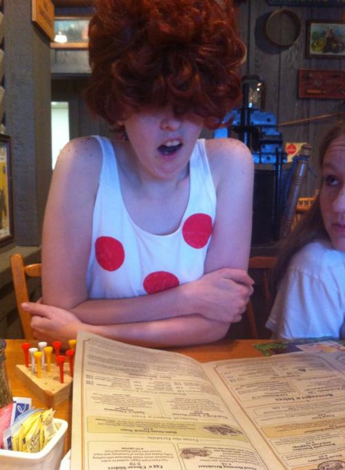 pitchimperator:  Kanker Sister take a trip to Crackle Barrel (Bonus: Our waiter knew who we were.) Spring 2014 — Lee - Me Marie - Slickorice  May - Doesnt want to be announced   cuties!