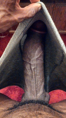 tightholebigdick:  http://tightholebigdick.tumblr.com/  Wanna see?