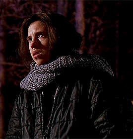 matthcwlillard:GINGER SNAPS ( 2000 ) dir john fawcett