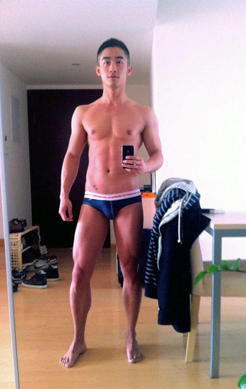 yumyumasianhunks:  yum yum Asian hunks. check out my blog