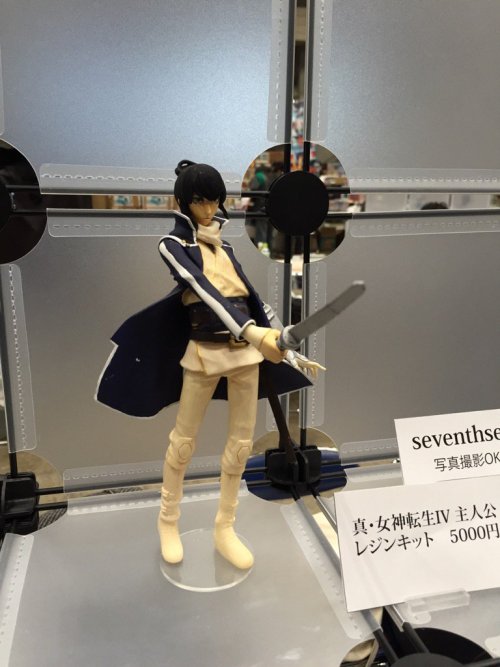 cathelios:(source) some more SMT garage kits from WonFes (since none of the big figure blogs are p