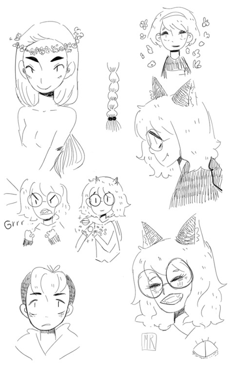 rurururo:  Sketches! And jade 80)