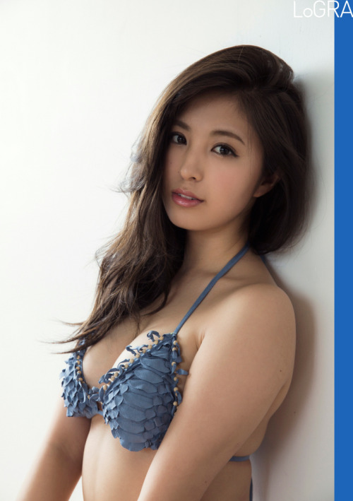 gravure-glamour: Iroha Yanagi credit: Passion Nipponespassion-nippones.eklablog.net/