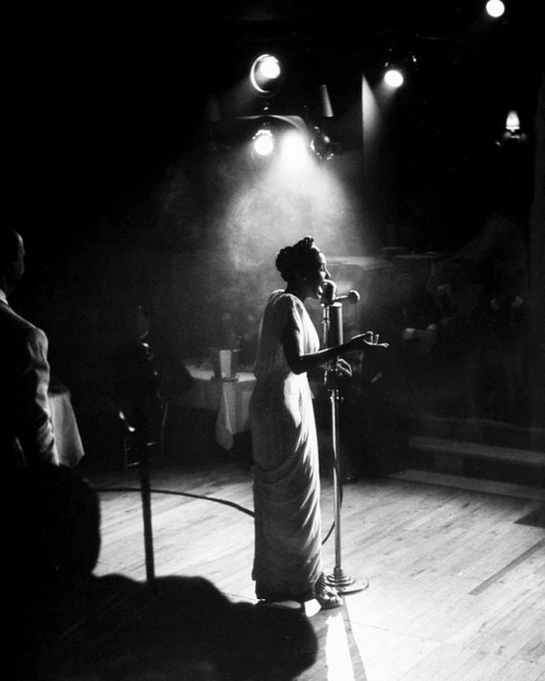 wehadfacesthen:Lena Horne performing in Paris, 1948, photo by Yale Joel