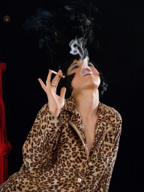 selinaminx:Mistress Selina Minx picks good photographers …. 