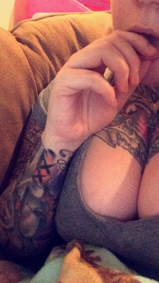 itsmorgan-leigh:  I get drunk & think