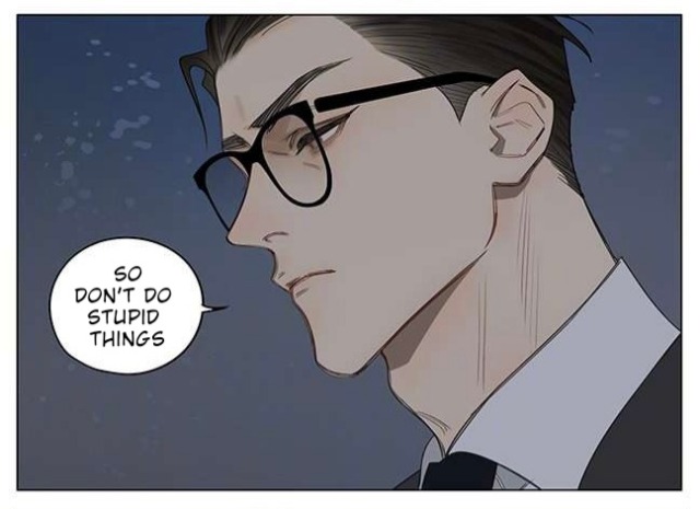 19daysmabestboys:No thoughts, head empty just He Cheng in glasses 