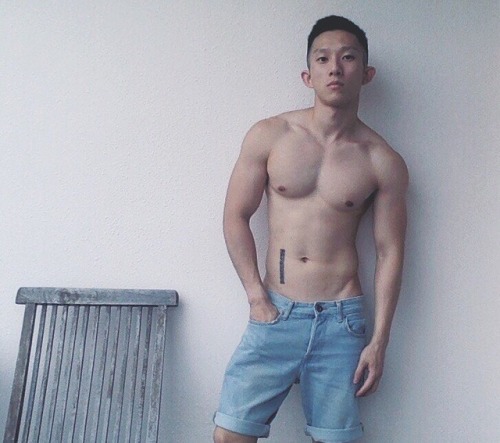 sg-twinkboy: 6sg: dydylan90: sgunibisexual:  ccbbct:  ccbbct:  www.instagram.com/indecentt/ 