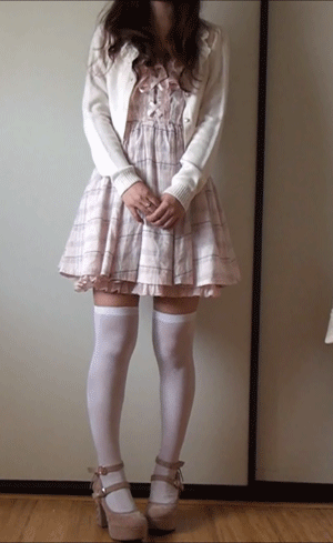 emiii-chan:  Liz Lisa season transition video gifs &amp; stills—&gt; blog