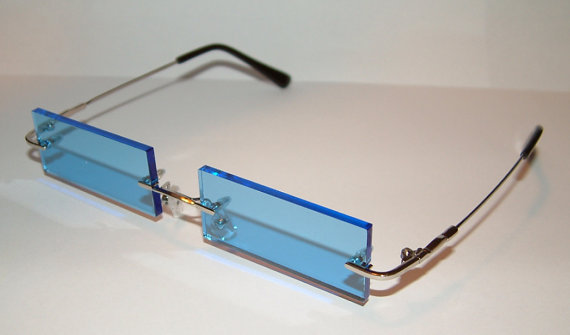 thegolddig:  Blue Stretched Rectangle Rimless Glasses (more information, more gold)