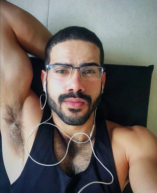 https://64.media.tumblr.com/52704a43efd1d222504078576d785c15/c043acd38f6ef1e1-4f/s500x750/d318a8ee2a8c2d9a5dbb3dab38f0fbfb80a1d91f.jpg