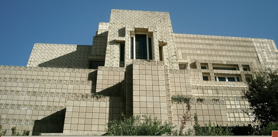 ohthethingsillsee:  Ennis House (Los Angeles, California) 