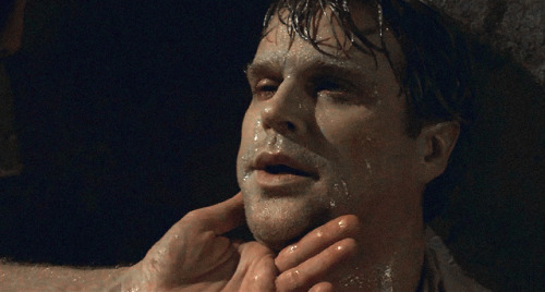 violasmirabiles:“Congratulations, doctor Gordon… you survived.”