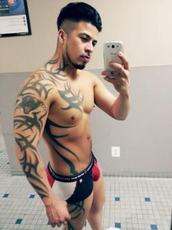 jonathanecko:  @Jonathanecko To Follow Me On Twitter Submit a Pic Ask A Question  You Wanna See More Pics? Click Here