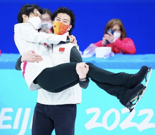 tehtariks: cannot believe yuzuru hanyu and liu xinyu saved both the olympics and sino-japanese relat