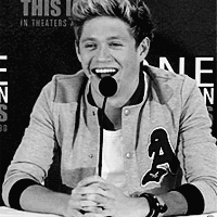 the-boys-who-stole-our-hearts:  nialler-is-beautiful:   @NiallOfficial : wasaaaap !