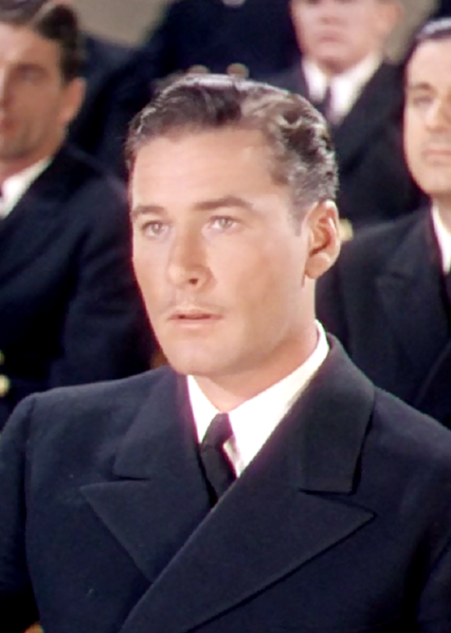 Errol Flynn in Dive Bomber (1941)