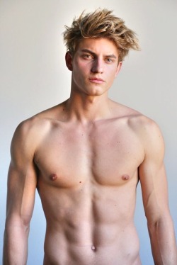 malemodelpolaroids:  Benjamin Benedek