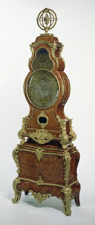 18th-century time machine?  This clock not only tells time, but what month it is, what zodiacal sign