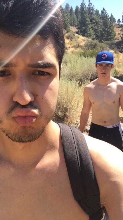 lilttlekingtrashmouth:Honestly I was dying on this hike