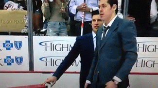 puckinginsane:
“So I was going through my Facebook memories and this video my friend shared on my wall from 2 years ago came up and I figured hockey Tumblr needed to see if if they haven’t already. I forgot all about it.
Tag all your Sid/Geno...
