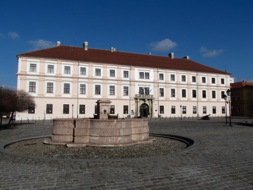 Palača Slavonske Generalkomande (Osijek, Croatia).The Palace of Slavonian General Command is a forme