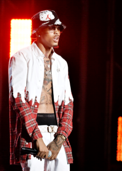 fyeahiloveaugustalsina:  Possibly the biggest moment/accomplishment of Aug’s career. He killed that BET performance!