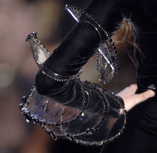eyesaremosaics:  Jean Paul Gaultier 2006 