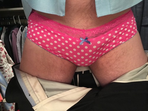 XXX gingerandmaryann:  Pink dots.  Just for you photo